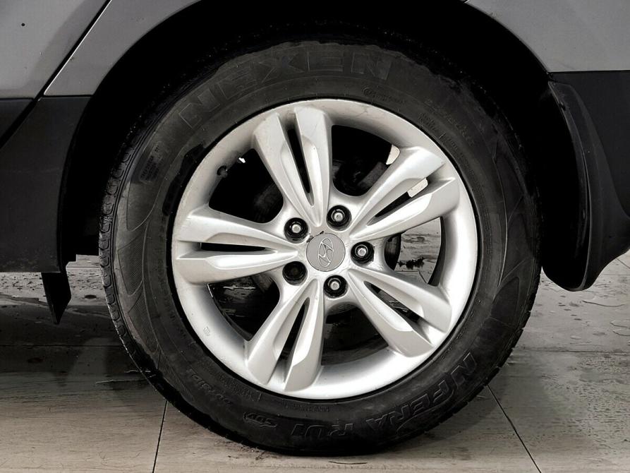 Hyundai ix35 I Москва  - изображение 15