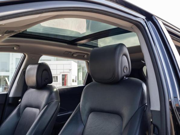 Hyundai Santa Fe III Рестайлинг с пробегом 2018 года, цена 2 055 000 рублей, 99000 км, внедорожник, Автокод Объявления