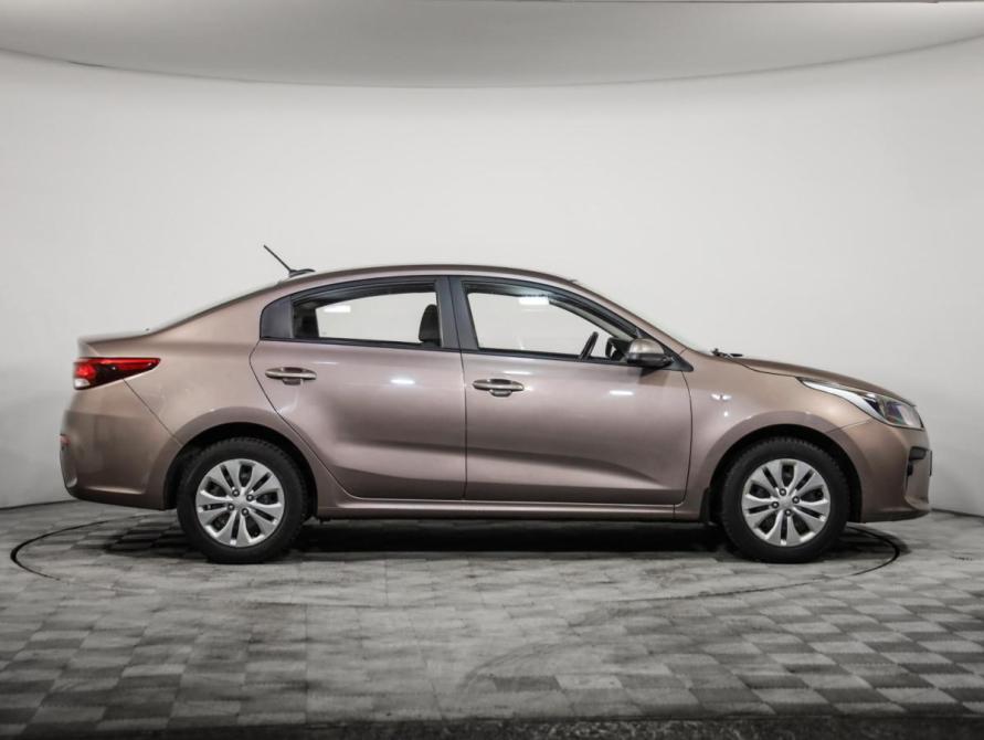 Kia Rio IV Санкт-Петербург  - изображение 4