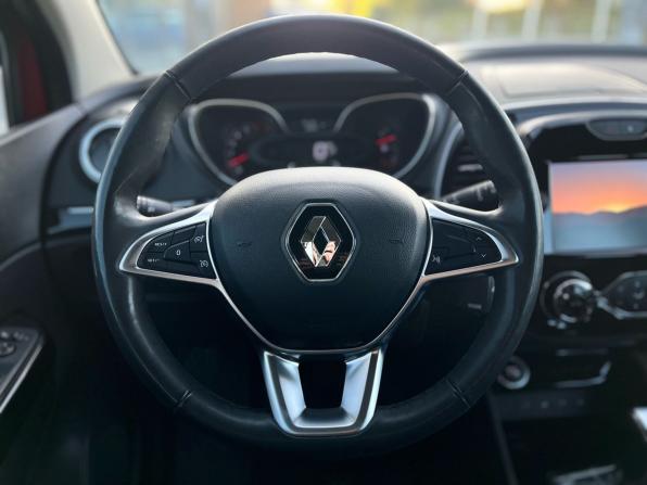 Renault Kaptur I Рестайлинг с пробегом 2021 года, цена 1 720 000 рублей, 45130 км, внедорожник, Автокод Объявления