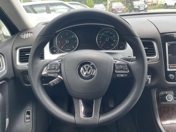 Volkswagen Touareg II с пробегом 2012 года, цена 1 699 000 рублей, 275957 км, внедорожник, Автокод Объявления