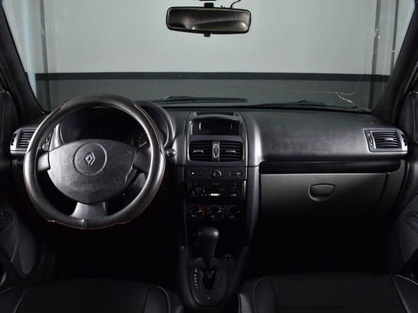 Renault Clio II Рестайлинг 2 с пробегом 2004 года, цена 399 999 рублей, 188369 км, хэтчбек, Автокод Объявления