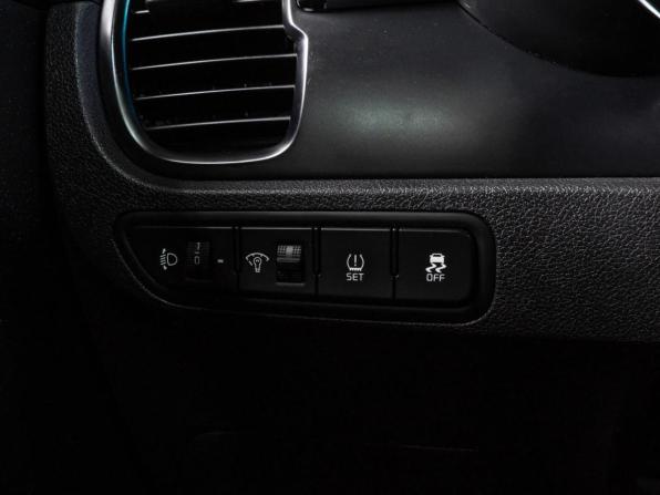 Kia Rio IV с пробегом 2018 года, цена 1 389 000 рублей, 173731 км, седан, Автокод Объявления