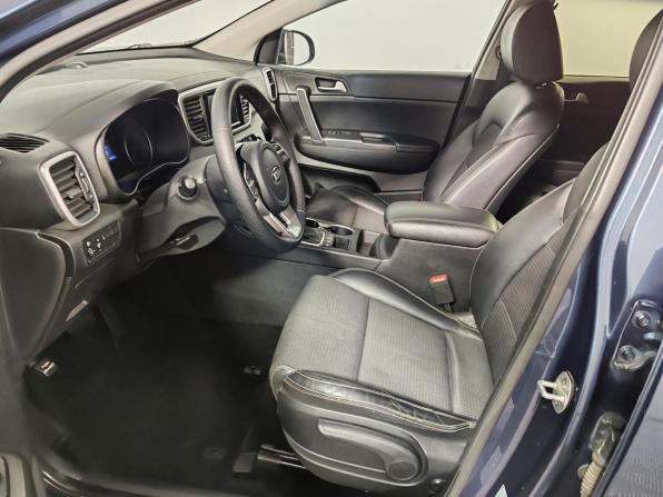 Kia Sportage IV Рестайлинг с пробегом 2019 года, цена 1 999 000 рублей, 160009 км, внедорожник, Автокод Объявления