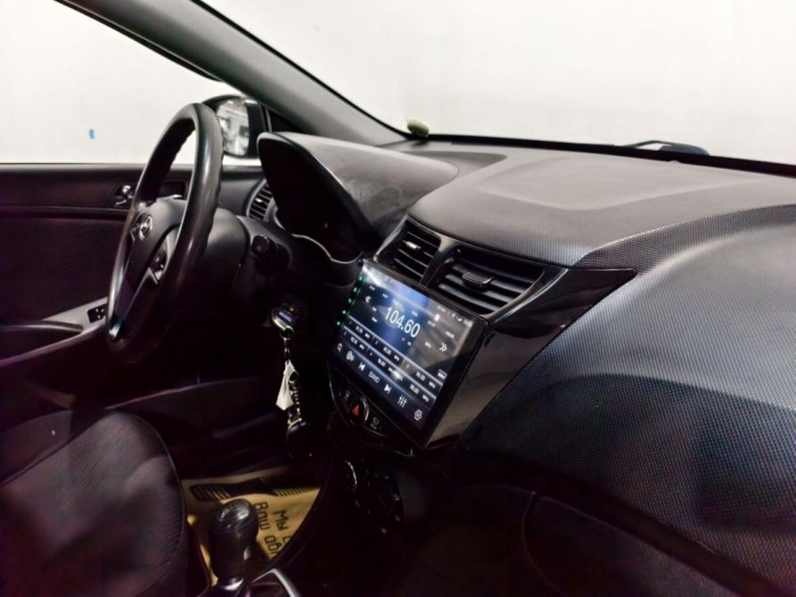 Hyundai Solaris I Курск  - изображение 7