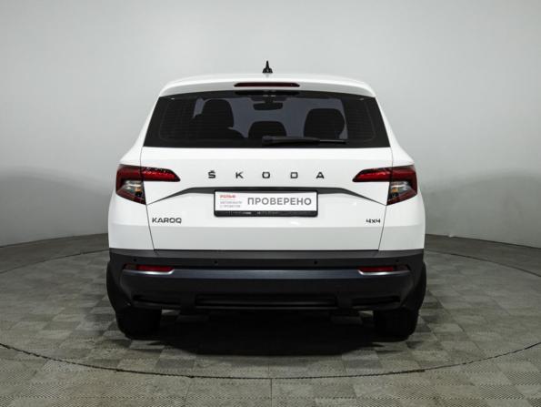 Skoda Karoq I с пробегом 2021 года, цена 2 189 700 рублей, 96966 км, внедорожник, Автокод Объявления