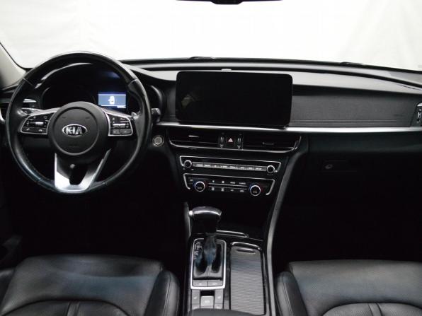 Kia Optima IV Рестайлинг с пробегом 2018 года, цена 1 300 000 рублей, 121017 км, седан, Автокод Объявления