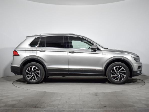 Volkswagen Tiguan II с пробегом 2018 года, цена 1 950 000 рублей, 141919 км, внедорожник, Автокод Объявления