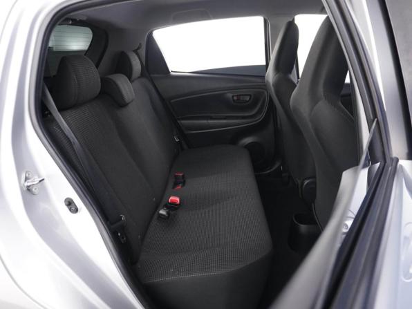 Toyota Vitz III (XP130) Рестайлинг 2 с пробегом 2018 года, цена 1 134 055 рублей, 104727 км, хэтчбек, Автокод Объявления