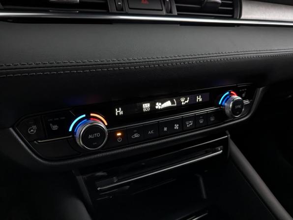 Mazda 6 III (GJ) Рестайлинг 2 с пробегом 2020 года, цена 2 355 000 рублей, 59370 км, седан, Автокод Объявления