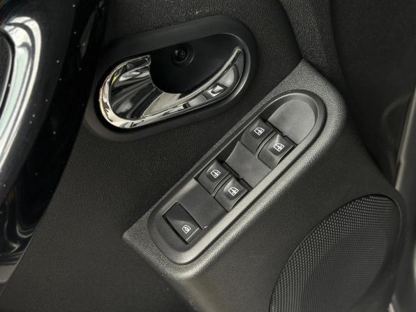Renault Duster I Рестайлинг с пробегом 2020 года, цена 1 460 000 рублей, 160571 км, внедорожник, Автокод Объявления