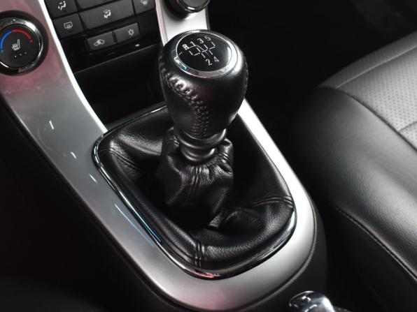 Chevrolet Cruze I Рестайлинг с пробегом 2013 года, цена 994 995 рублей, 84401 км, хэтчбек, Автокод Объявления