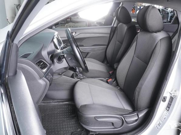 Hyundai Solaris II с пробегом 2017 года, цена 1 248 070 рублей, 148807 км, седан, Автокод Объявления