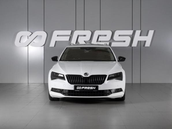 Skoda Superb III с пробегом 2019 года, цена 2 530 000 рублей, 201763 км, универсал, Автокод Объявления