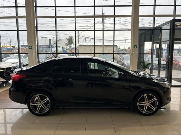 Ford Focus III Рестайлинг с пробегом 2016 года, цена 1 150 000 рублей, 108011 км, седан, Автокод Объявления