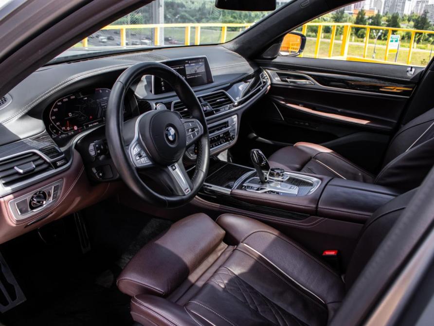 BMW 7 серии VI (G11/G12) Рестайлинг Москва  - изображение 14