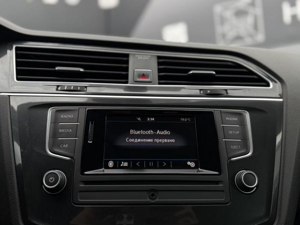 Volkswagen Tiguan II с пробегом 2017 года, цена 2 189 000 рублей, 99771 км, внедорожник, Автокод Объявления