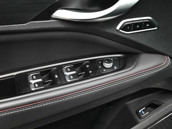 Geely Tugella I Рестайлинг с пробегом 2023 года, цена 2 790 000 рублей, 34903 км, внедорожник, Автокод Объявления