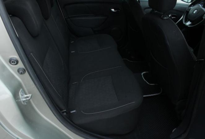 Renault Logan II с пробегом 2015 года, цена 750 000 рублей, 164107 км, универсал, Автокод Объявления