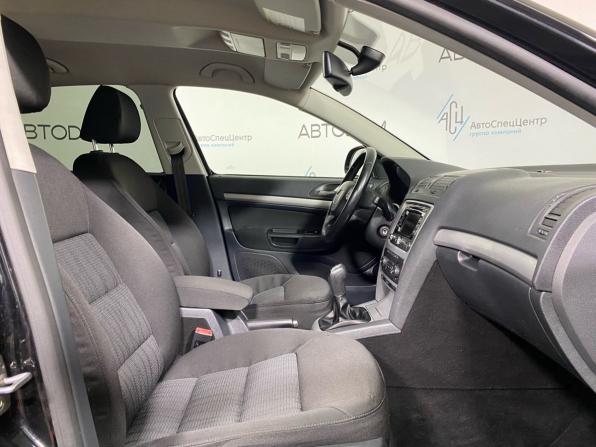 Skoda Octavia II (A5) Рестайлинг с пробегом 2013 года, цена 725 000 рублей, 245587 км, лифтбек, Автокод Объявления