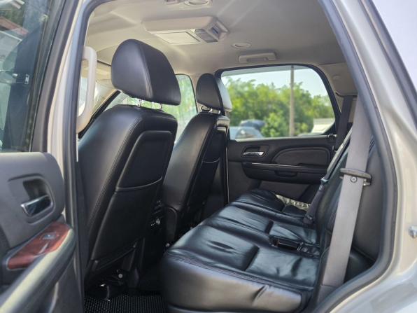 Cadillac Escalade III с пробегом 2010 года, цена 1 800 000 рублей, 168500 км, внедорожник, Автокод Объявления