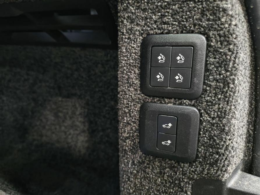 Land Rover Range Rover IV Рестайлинг Москва  - изображение 19