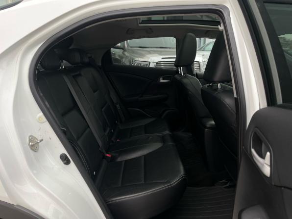 Honda Civic IX с пробегом 2012 года, цена 1 290 000 рублей, 87000 км, хэтчбек, Автокод Объявления