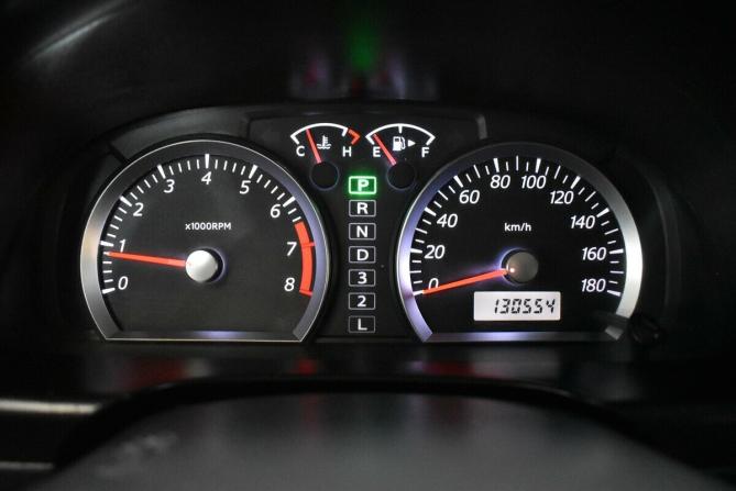 Suzuki Jimny III Рестайлинг 1 с пробегом 2010 года, цена 1 100 000 рублей, 130554 км, внедорожник, Автокод Объявления