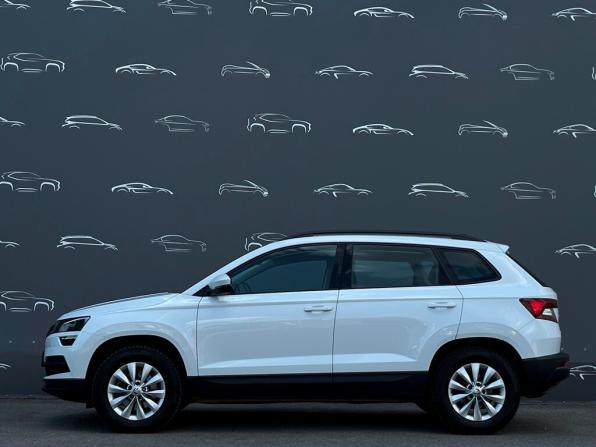 Skoda Karoq I с пробегом 2021 года, цена 2 659 300 рублей, 30936 км, внедорожник, Автокод Объявления