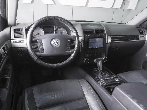 Volkswagen Touareg I Рестайлинг с пробегом 2006 года, цена 790 000 рублей, 244871 км, внедорожник, Автокод Объявления