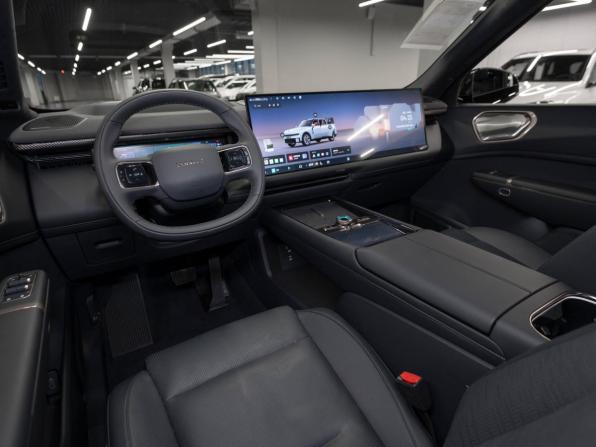 Lynk &amp; Co 900 с пробегом 2025 года, цена 7 850 000 рублей, 50 км, внедорожник, Автокод Объявления