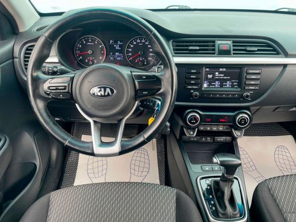 Kia Rio IV с пробегом 2018 года, цена 1 419 000 рублей, 116867 км, седан, Автокод Объявления