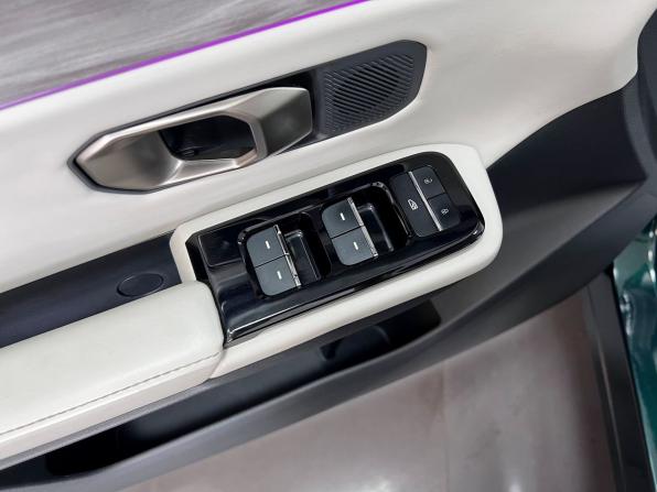 JETOUR DASHING I с пробегом 2023 года, цена 2 195 000 рублей, 28294 км, внедорожник, Автокод Объявления