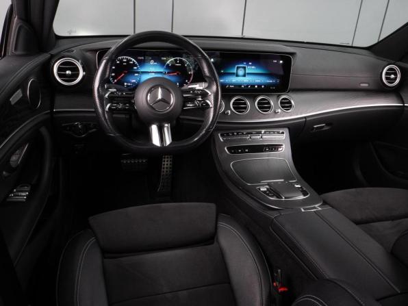 Mercedes-Benz E-Класс V (W213 S213 C238) Рестайлинг с пробегом 2022 года, цена 5 399 000 рублей, 67988 км, седан, Автокод Объявления