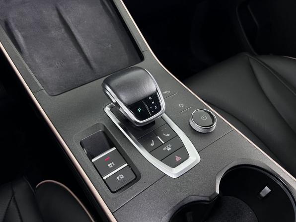 Omoda C5 I с пробегом 2023 года, цена 1 700 000 рублей, 101000 км, внедорожник, Автокод Объявления