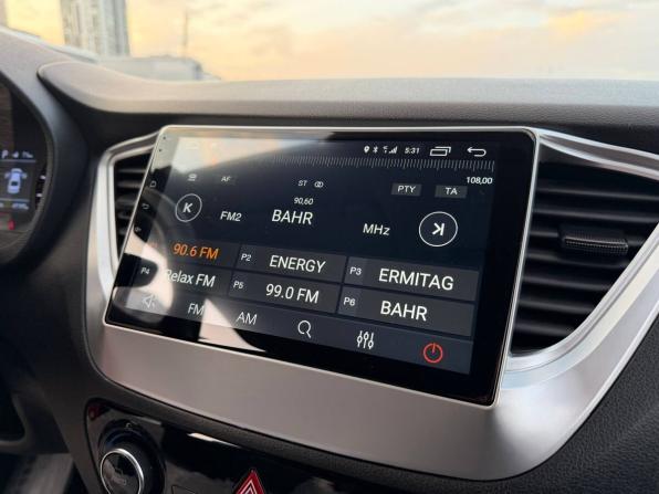 Hyundai Solaris II с пробегом 2018 года, цена 1 455 000 рублей, 47000 км, седан, Автокод Объявления