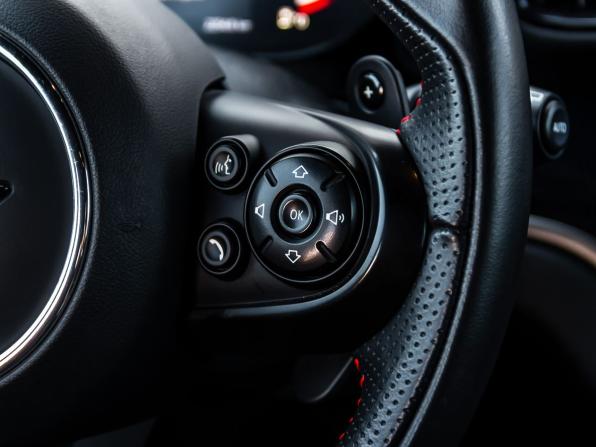 Mini Countryman II Рестайлинг с пробегом 2021 года, цена 4 050 000 рублей, 51675 км, внедорожник, Автокод Объявления