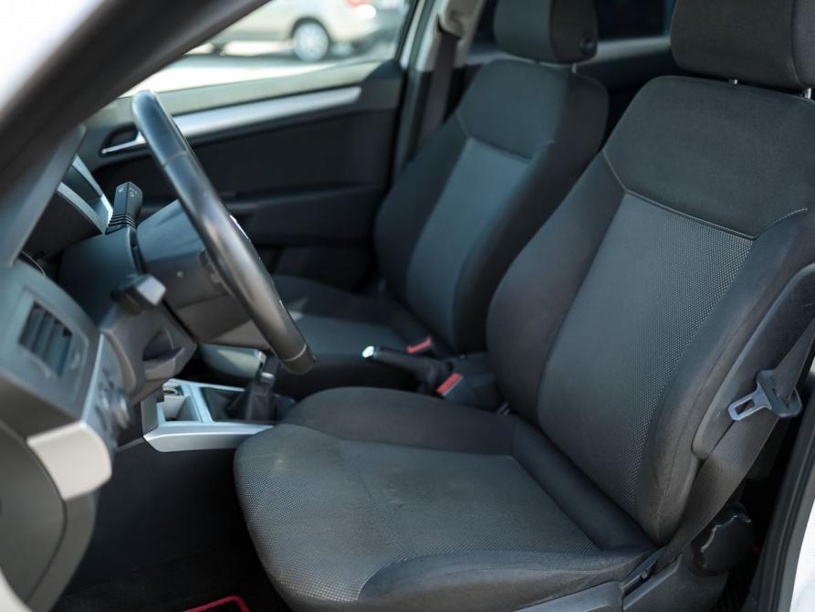 Opel Astra H Рестайлинг Ижевск  - изображение 11