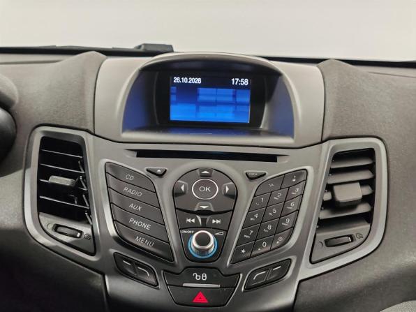 Ford Fiesta Mk6 Рестайлинг с пробегом 2016 года, цена 999 000 рублей, 58999 км, хэтчбек, Автокод Объявления