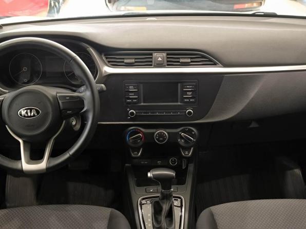 Kia Rio IV Рестайлинг с пробегом 2021 года, цена 1 480 000 рублей, 59202 км, хэтчбек, Автокод Объявления