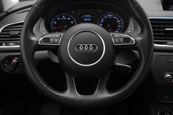Audi Q3 I (8U) Рестайлинг с пробегом 2017 года, цена 2 550 000 рублей, 72073 км, внедорожник, Автокод Объявления