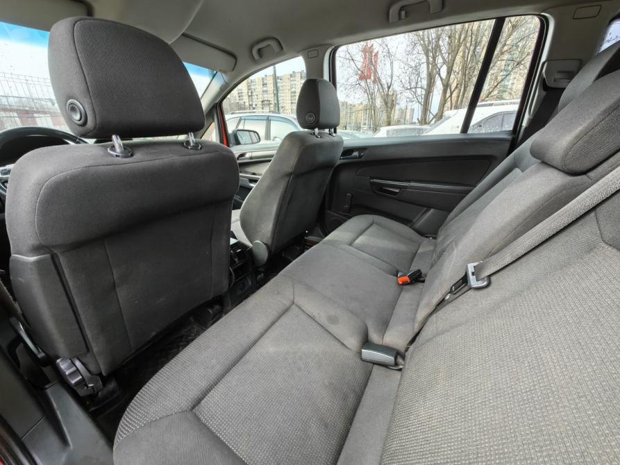 Opel Zafira B Рестайлинг Санкт-Петербург  - изображение 13