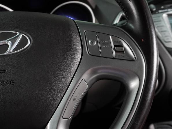 Hyundai ix35 I с пробегом 2010 года, цена 1 399 000 рублей, 131811 км, внедорожник, Автокод Объявления