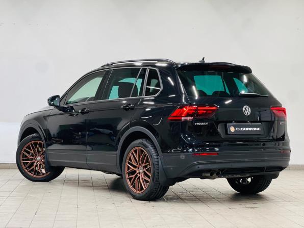 Volkswagen Tiguan II с пробегом 2019 года, цена 2 600 000 рублей, 130269 км, внедорожник, Автокод Объявления