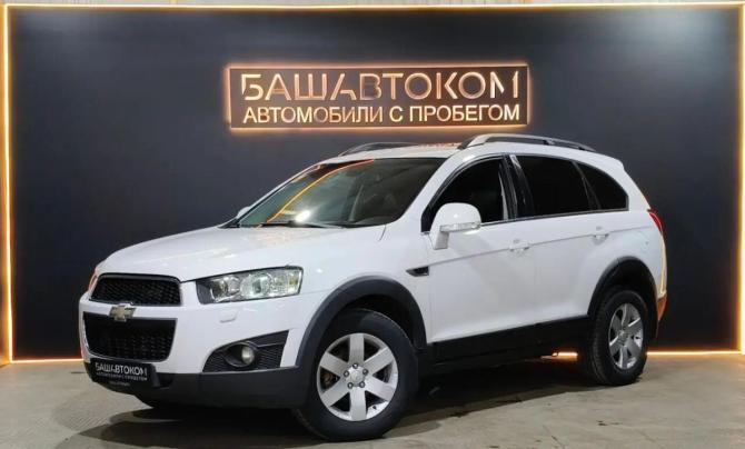 Chevrolet Captiva I Рестайлинг 2 с пробегом 2013 года, цена 1 310 000 рублей, 207210 км, внедорожник, Автокод Объявления