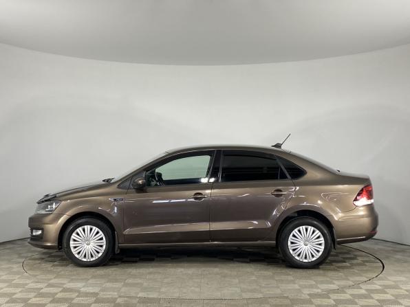 Volkswagen Polo V Рестайлинг с пробегом 2018 года, цена 975 000 рублей, 146183 км, седан, Автокод Объявления