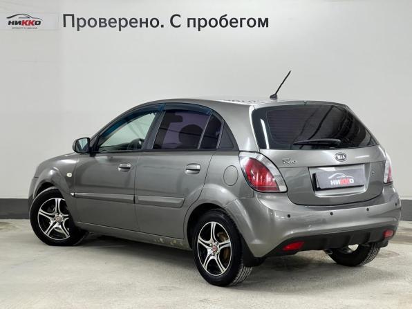 Kia Rio II Рестайлинг с пробегом 2010 года, цена 540 000 рублей, 174882 км, хэтчбек, Автокод Объявления