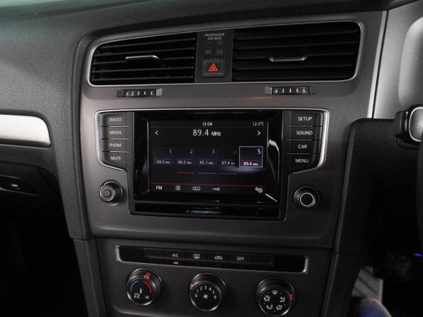 Volkswagen Golf VII с пробегом 2013 года, цена 1 245 000 рублей, 75046 км, хэтчбек, Автокод Объявления