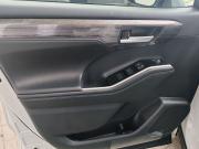 Toyota Highlander IV (XU70) Екатеринбург  - изображение 31