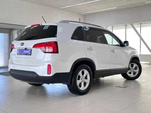 Kia Sorento II Рестайлинг с пробегом 2015 года, цена 1 729 000 рублей, 165760 км, внедорожник, Автокод Объявления